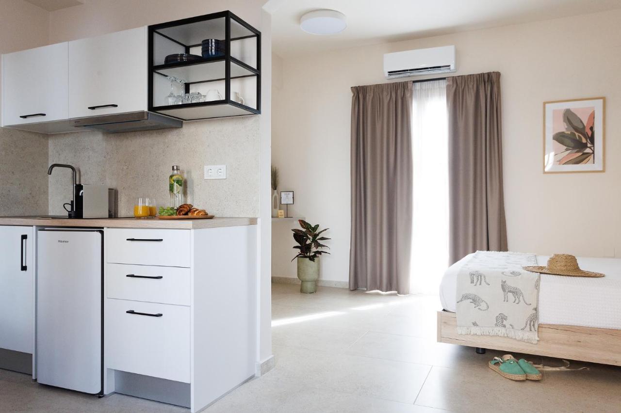 Limeria Studios & Maisonettes ปาร์กา ภายนอก รูปภาพ
